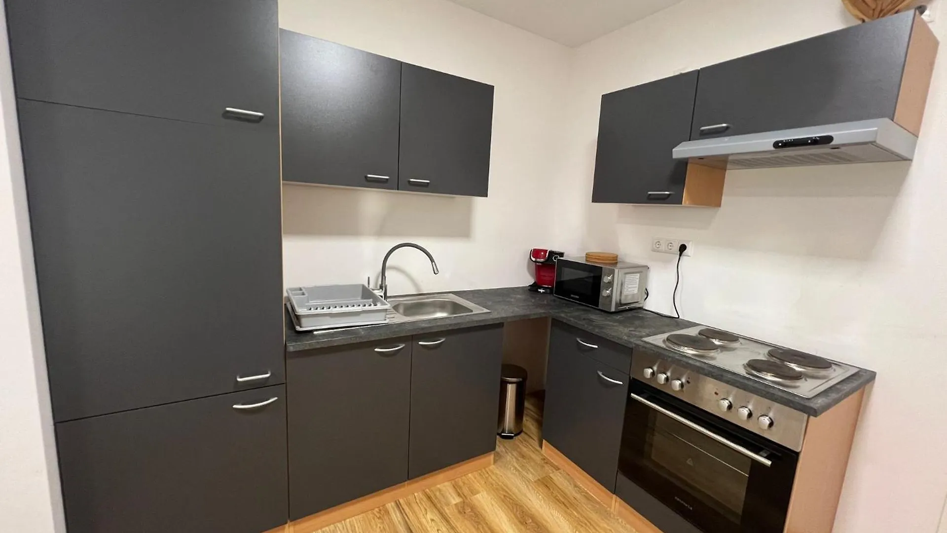 K1 Monteur Wohnung In Den Kolkwiesen Hanower 0*,